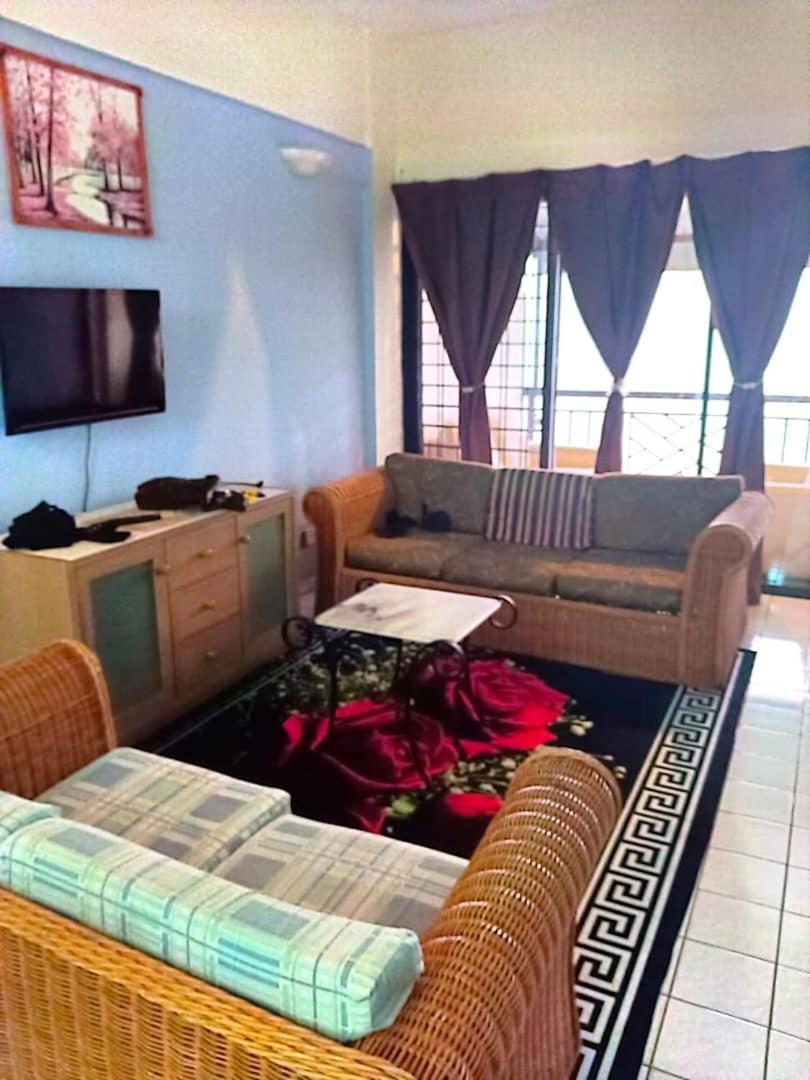 Bidadari Lagoon 4 Islamic Homestay Port Dickson Exterior foto